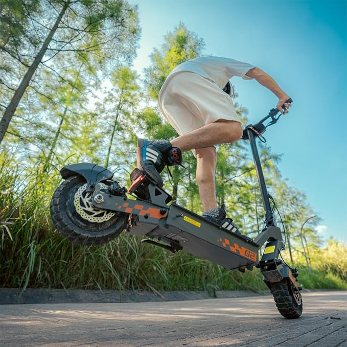KuKirin G2 Electric Scooter for Adults, Long Range Foldable E Scooter, 55km Range, 10-Inch Off-Road Tyres, Dual Suspension, Dual Brakes, Touch Display, IPX4 Water Resistant, EN17128